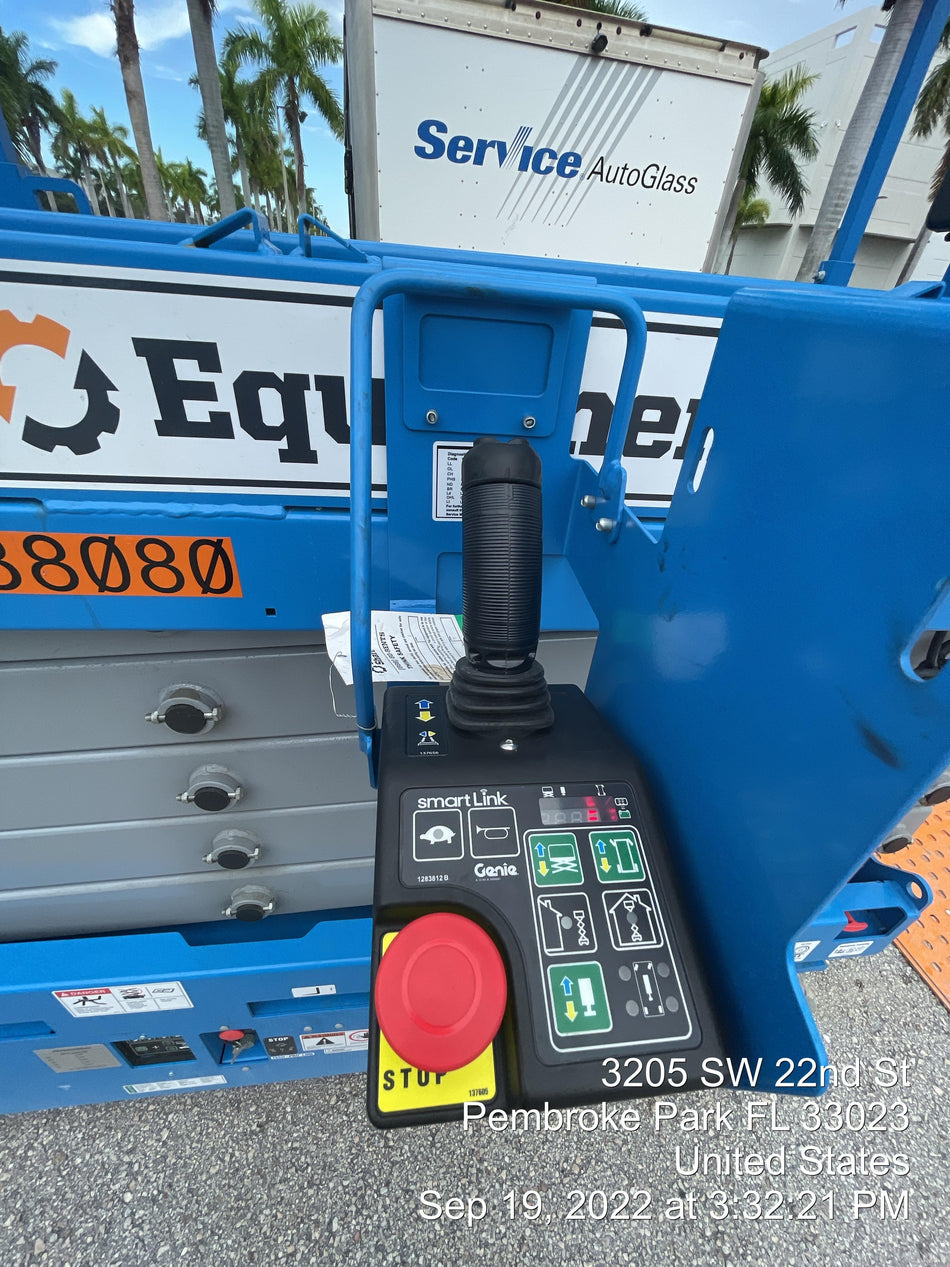 2022 GENIE GS-3232