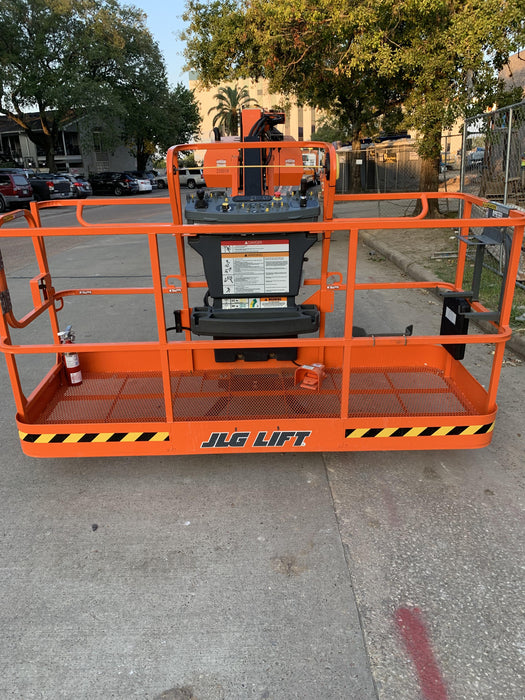 2022 JLG 860SJ