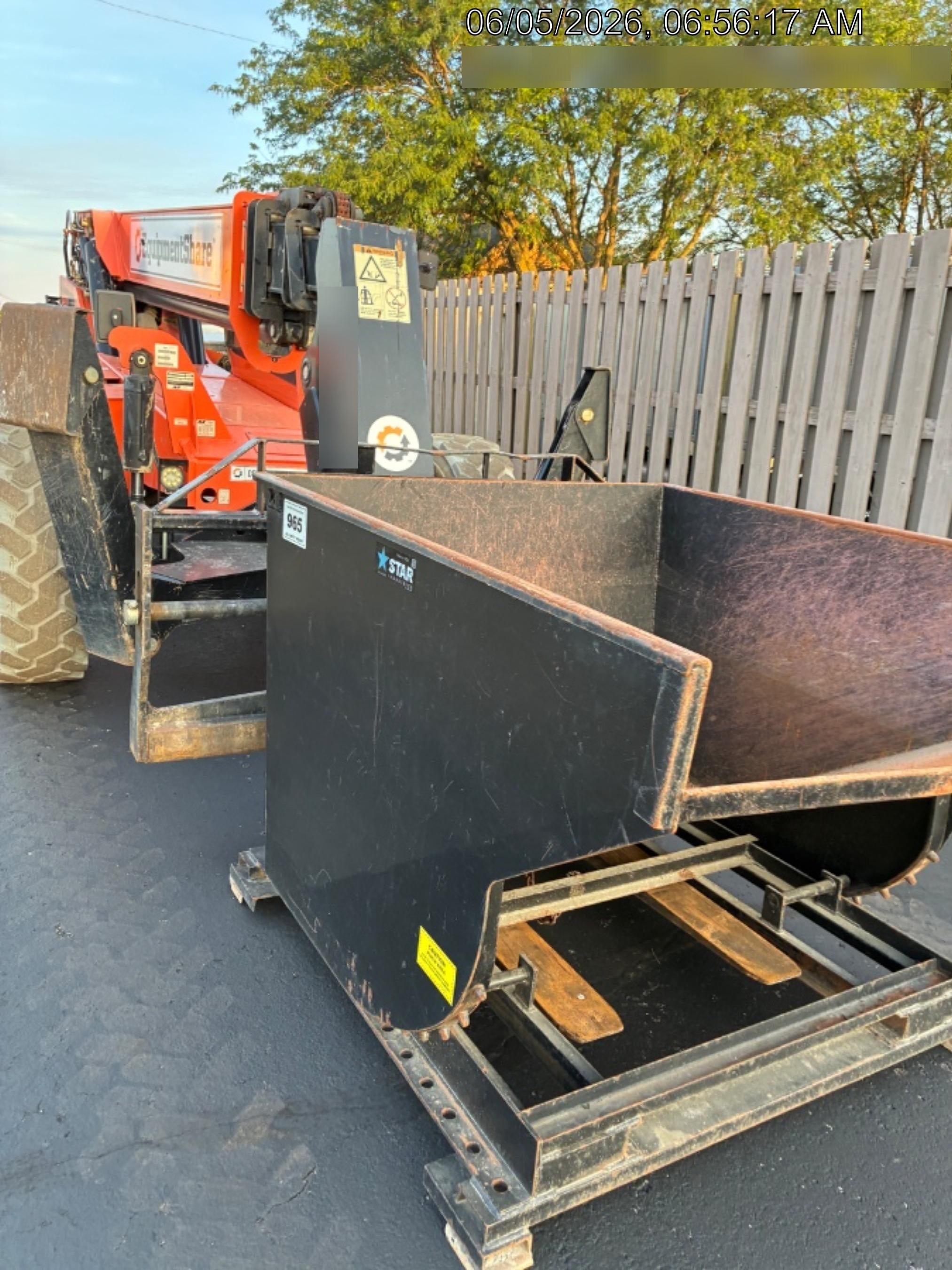 2025 STAR INDUSTRIES M-1820 - Self-Dump Hopper