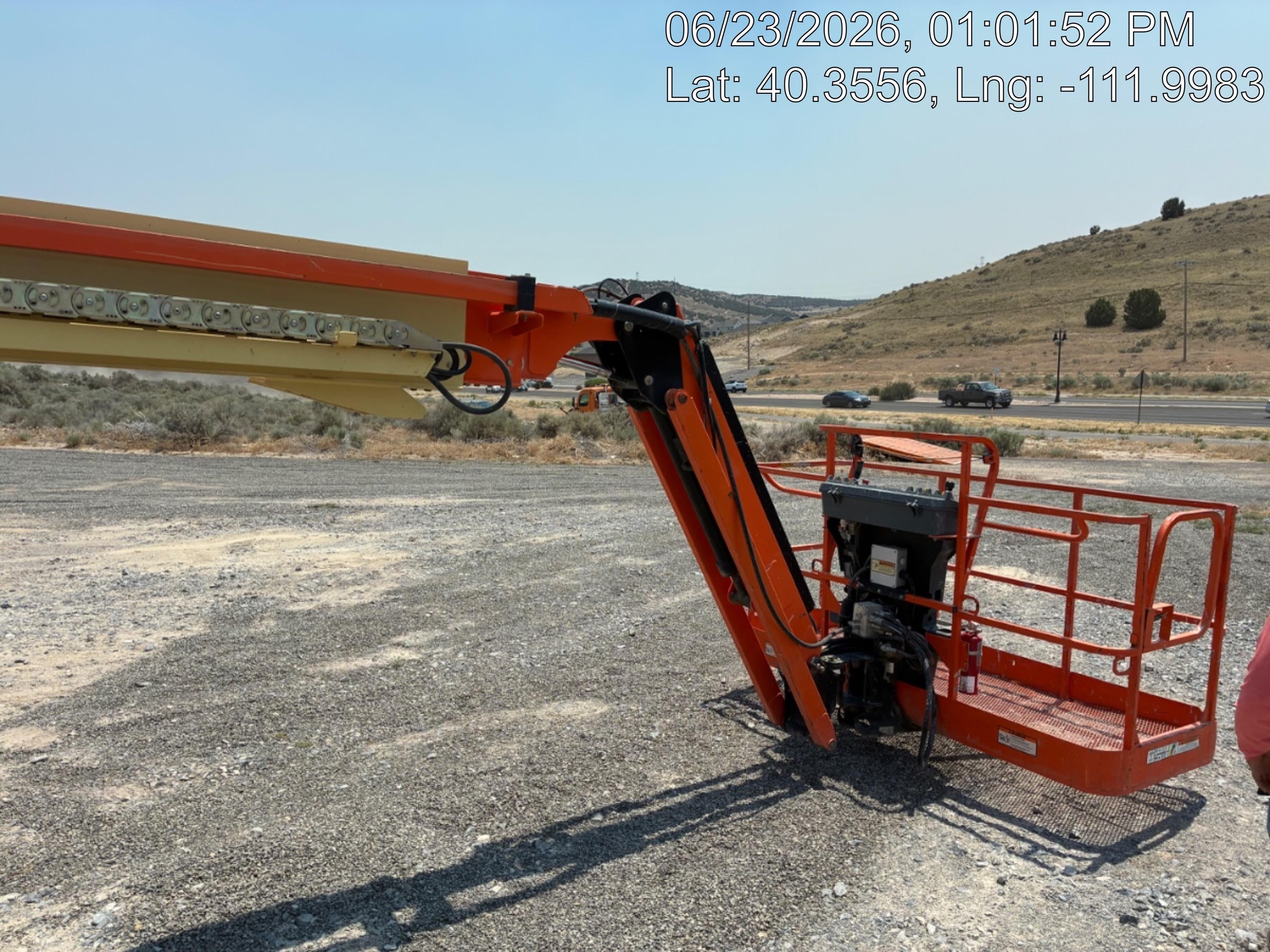 2019 JLG 660SJ