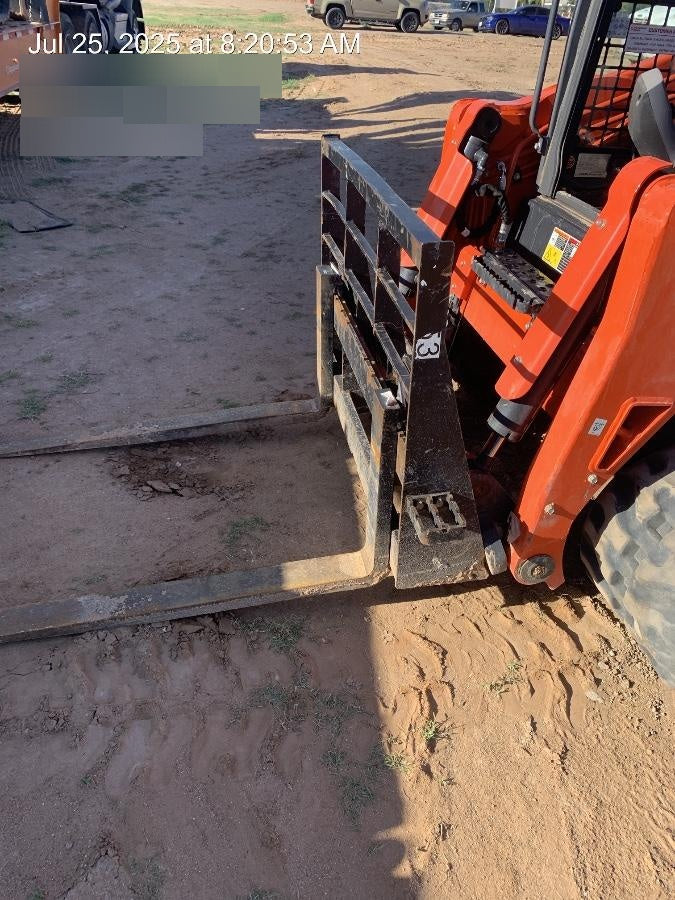 2022 ARROW MATERIAL HANDLING 48" Pallet Forks - Arrow