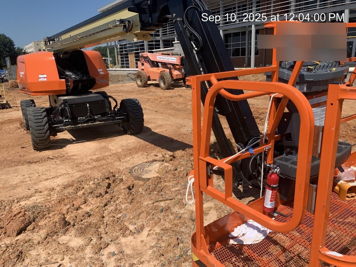 2025 JLG 660SJ