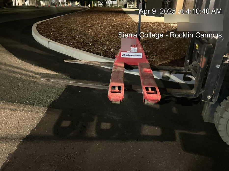 2019 HAUL MASTER 2.5 Ton Manual Pallet Jack