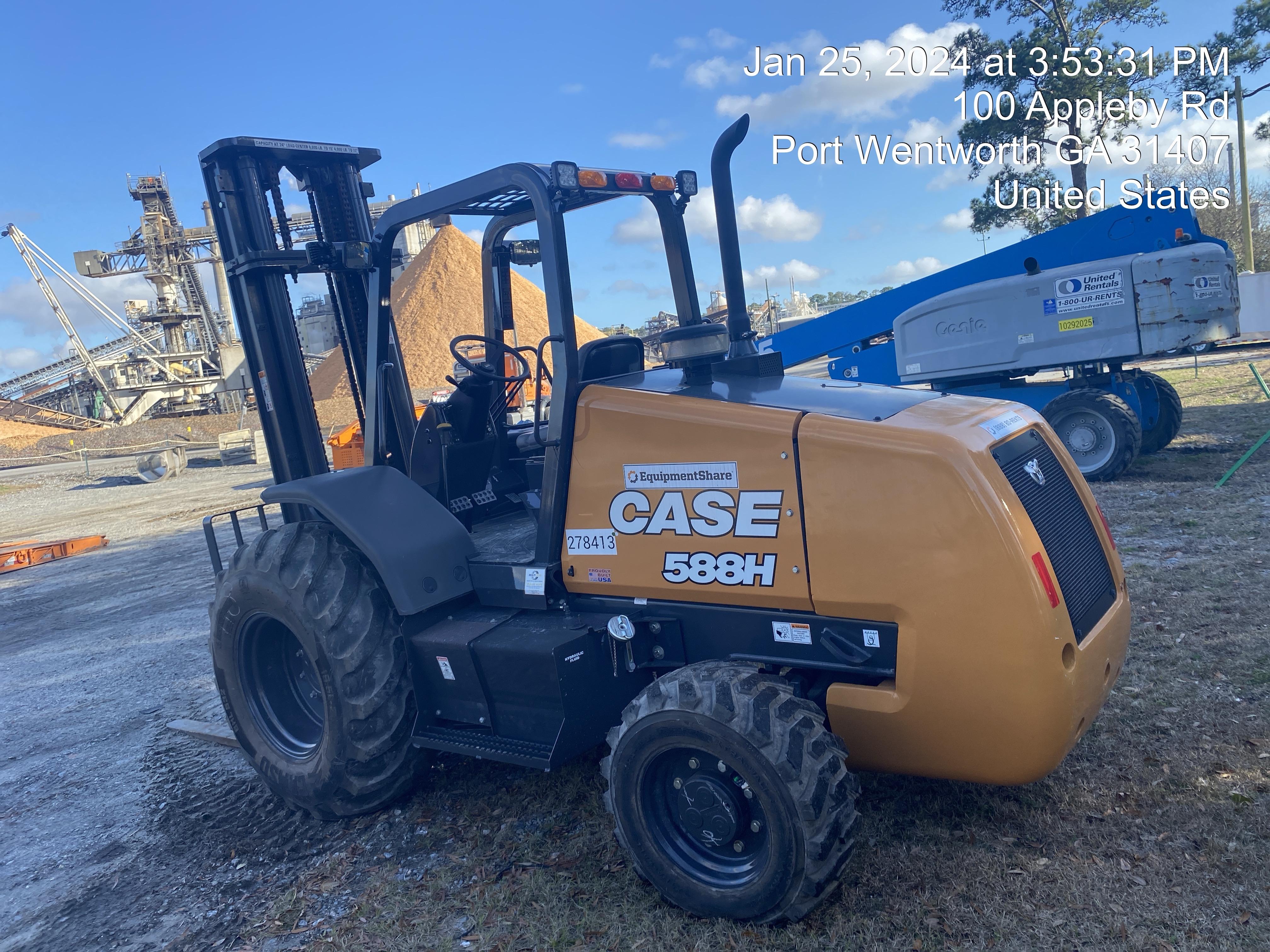 2023 CASE 588H