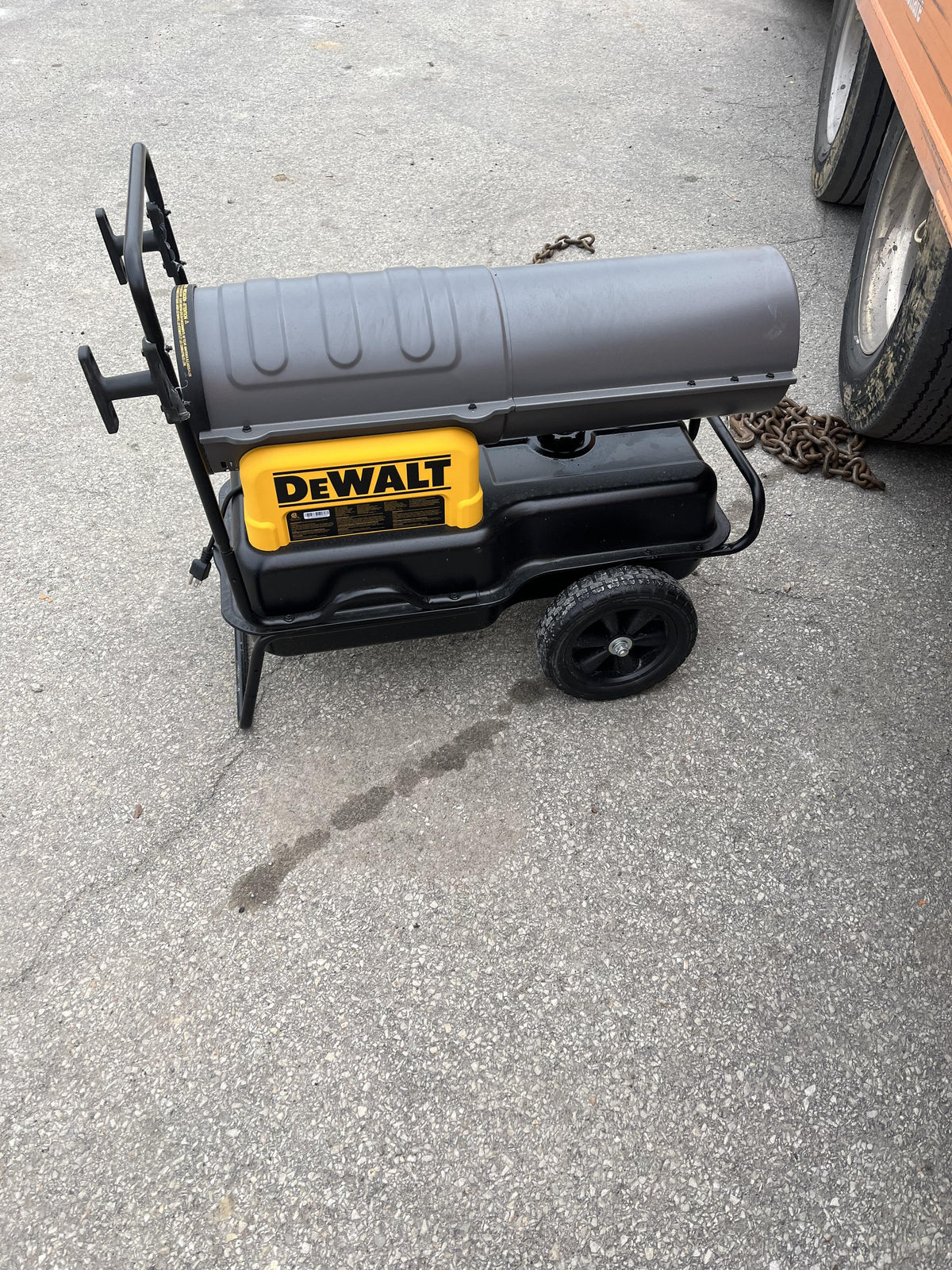 2023 DEWALT DXH140KTHC
