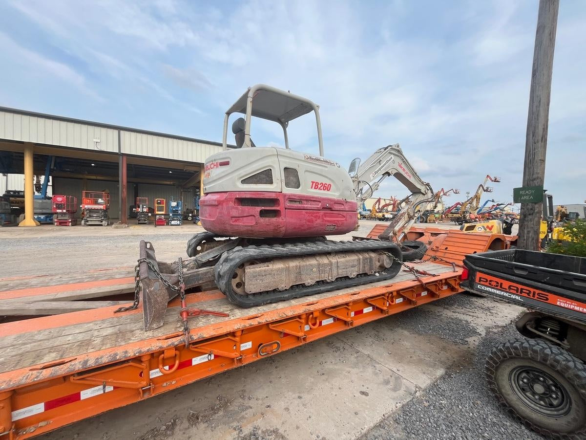 2019 Takeuchi TB260 Takeuchi TB260 Canopy w/Rubber Tracks, Auxiliary Hydraulics, Standard Blade, Manual QC