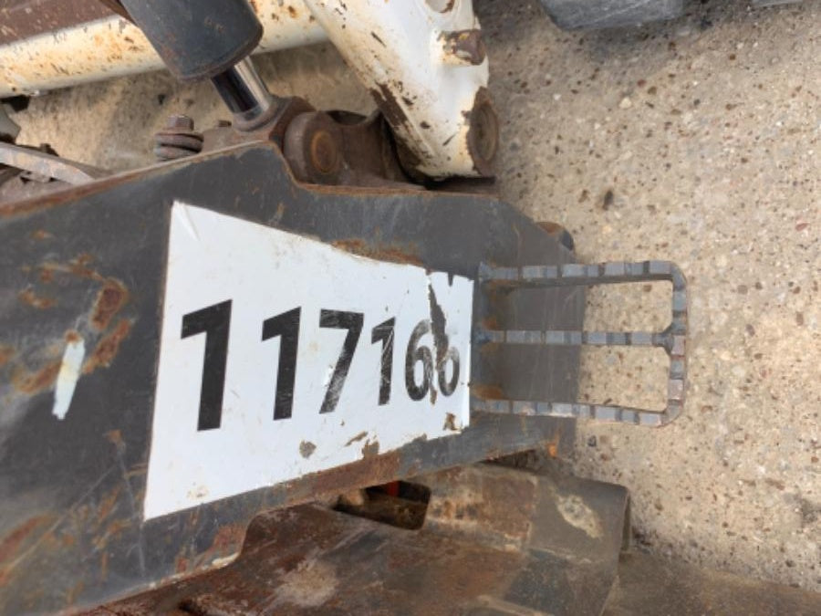 2020 PALADIN 48" Pallet Forks - Paladin