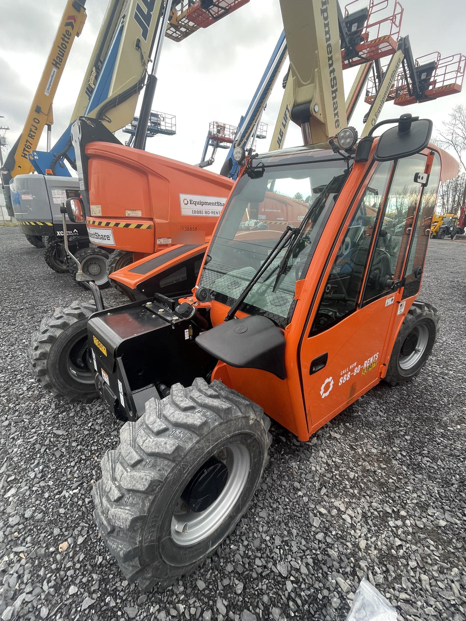 2023 JLG G5-18A
