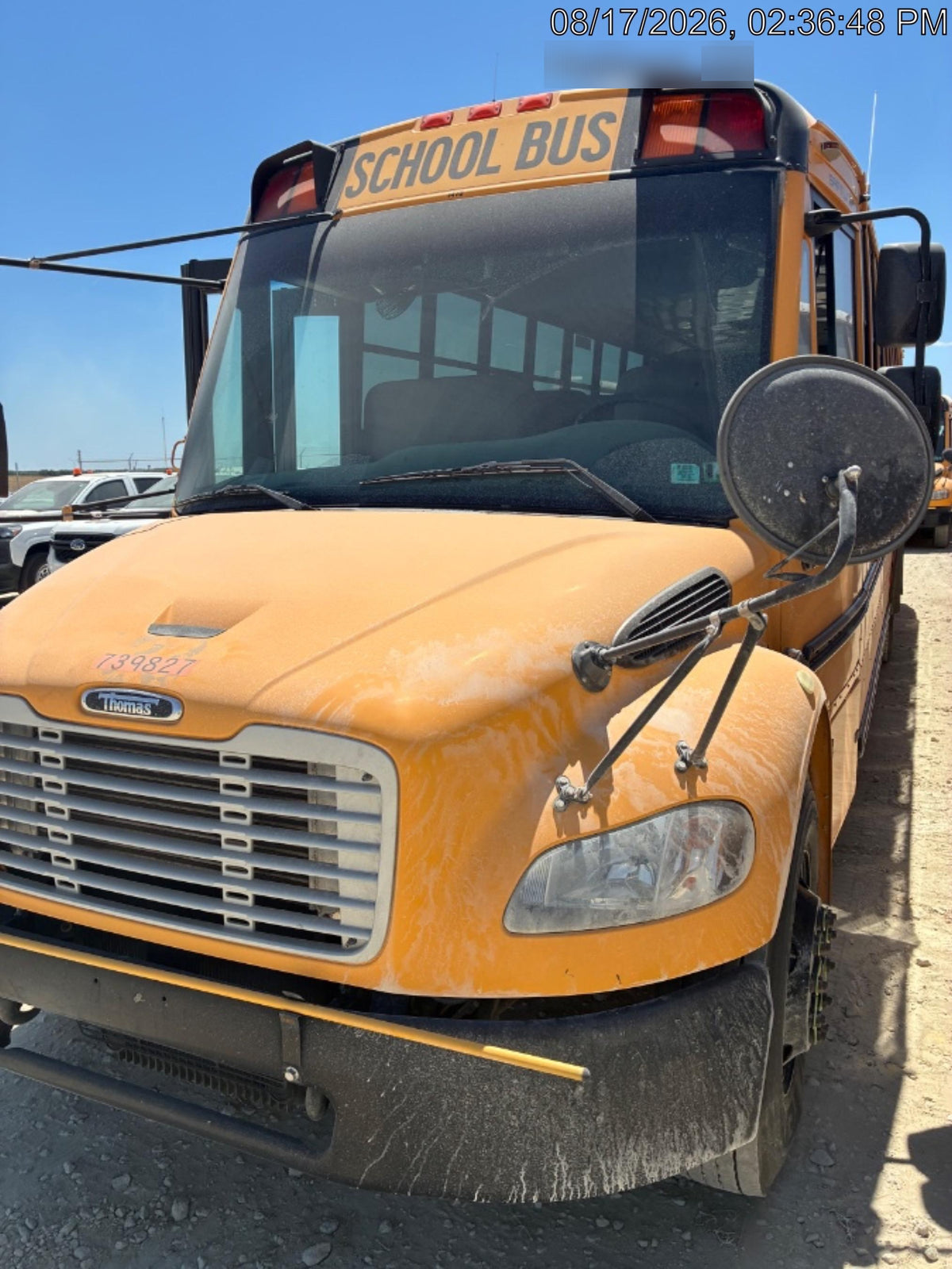2014 FREIGHTLINER Thomas 72 Passenger Bus
