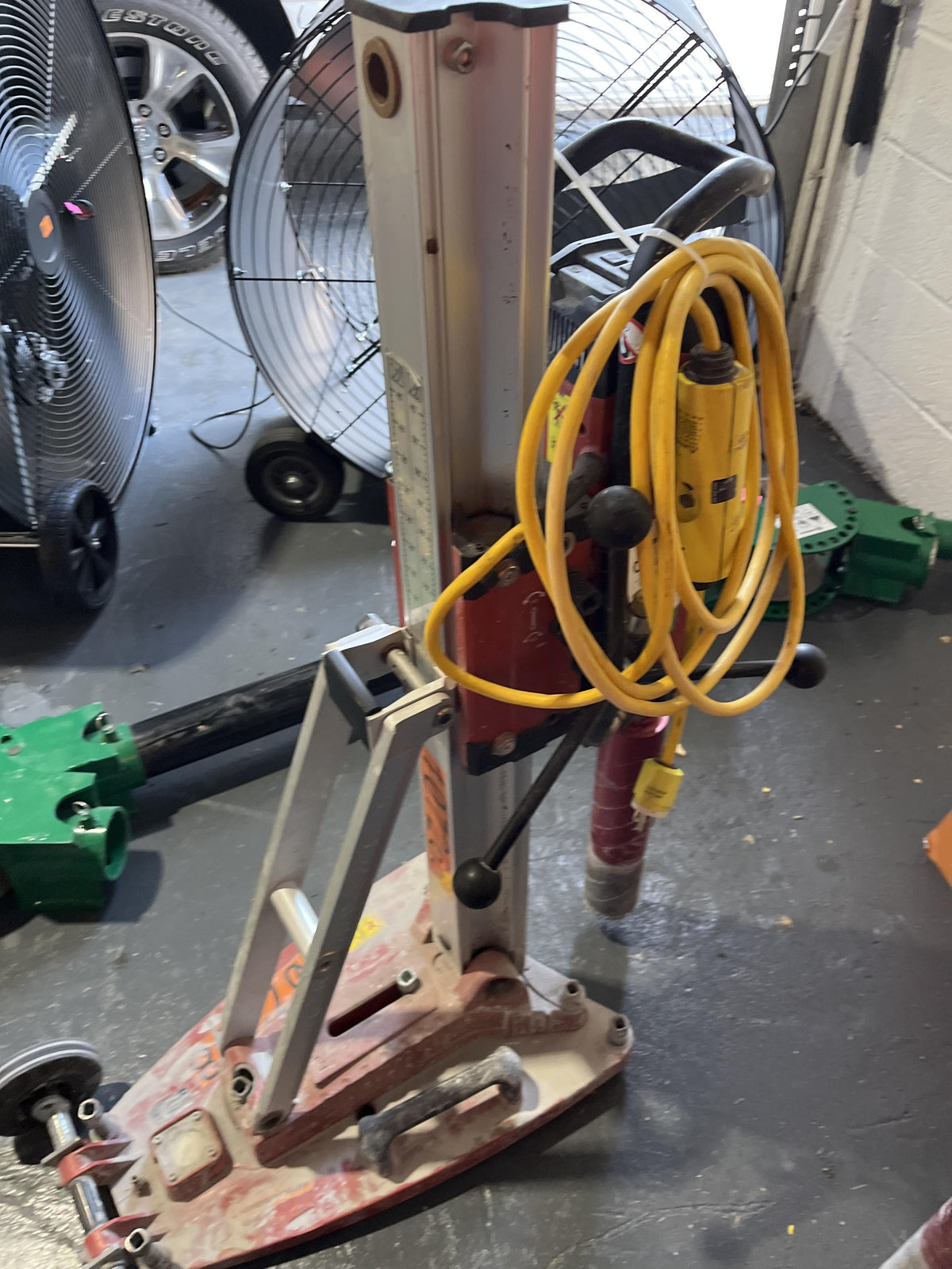 2020 HILTI DD250E