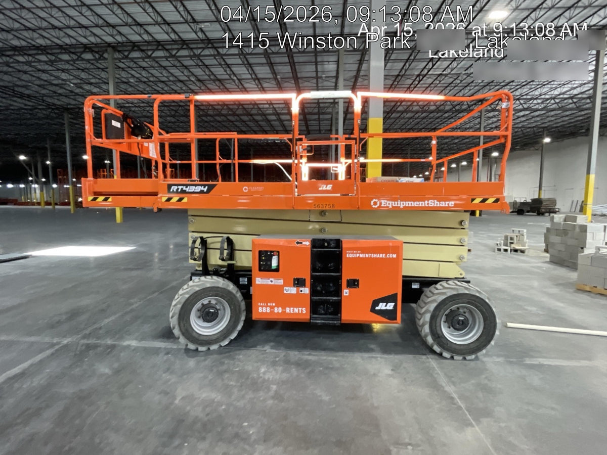 2025 JLG RT4394