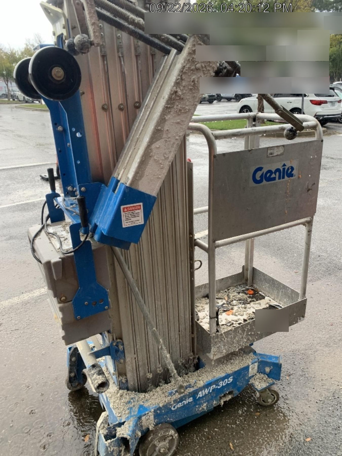 2020 GENIE AWP-30S