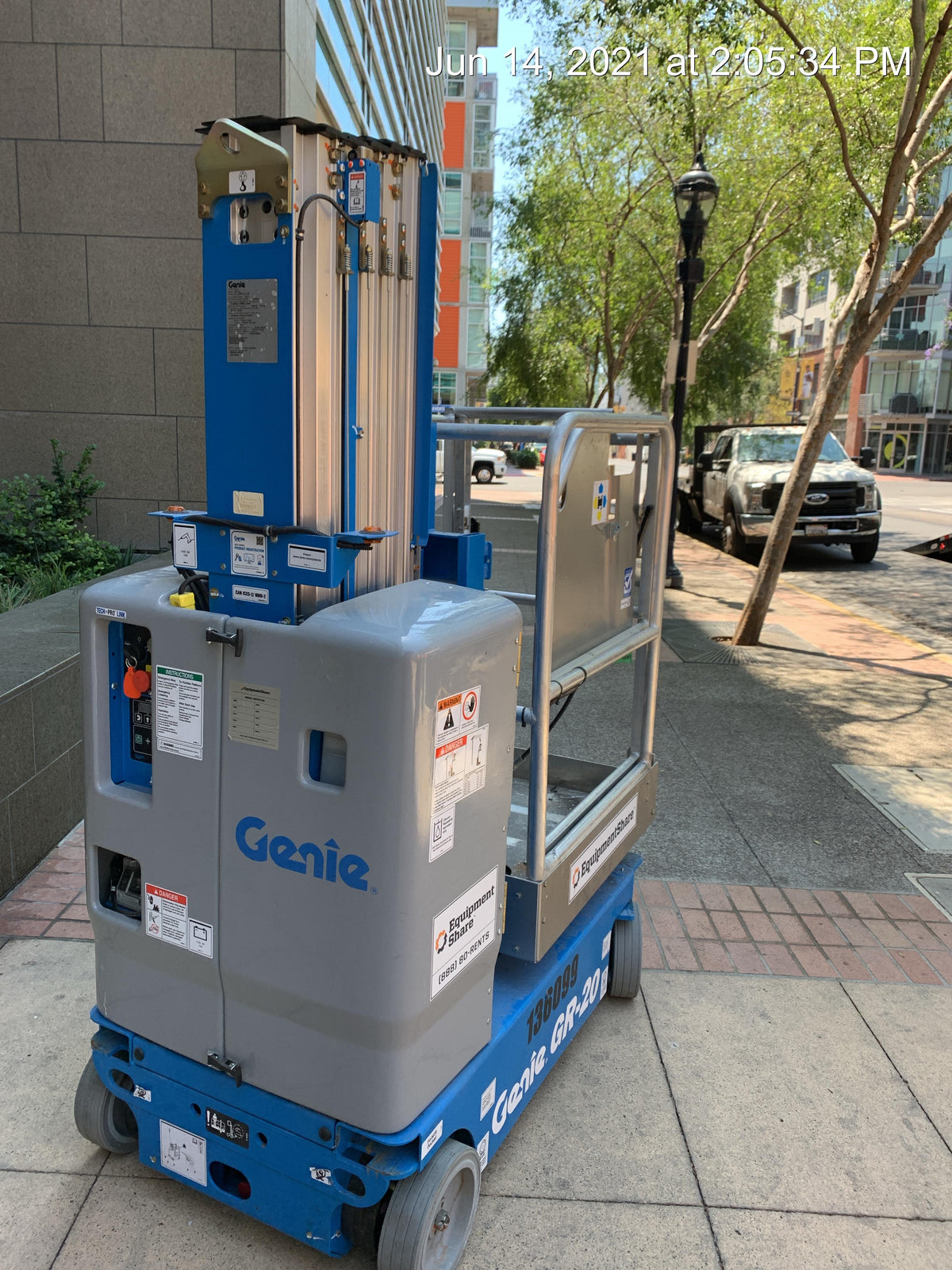 2021 GENIE GR-20