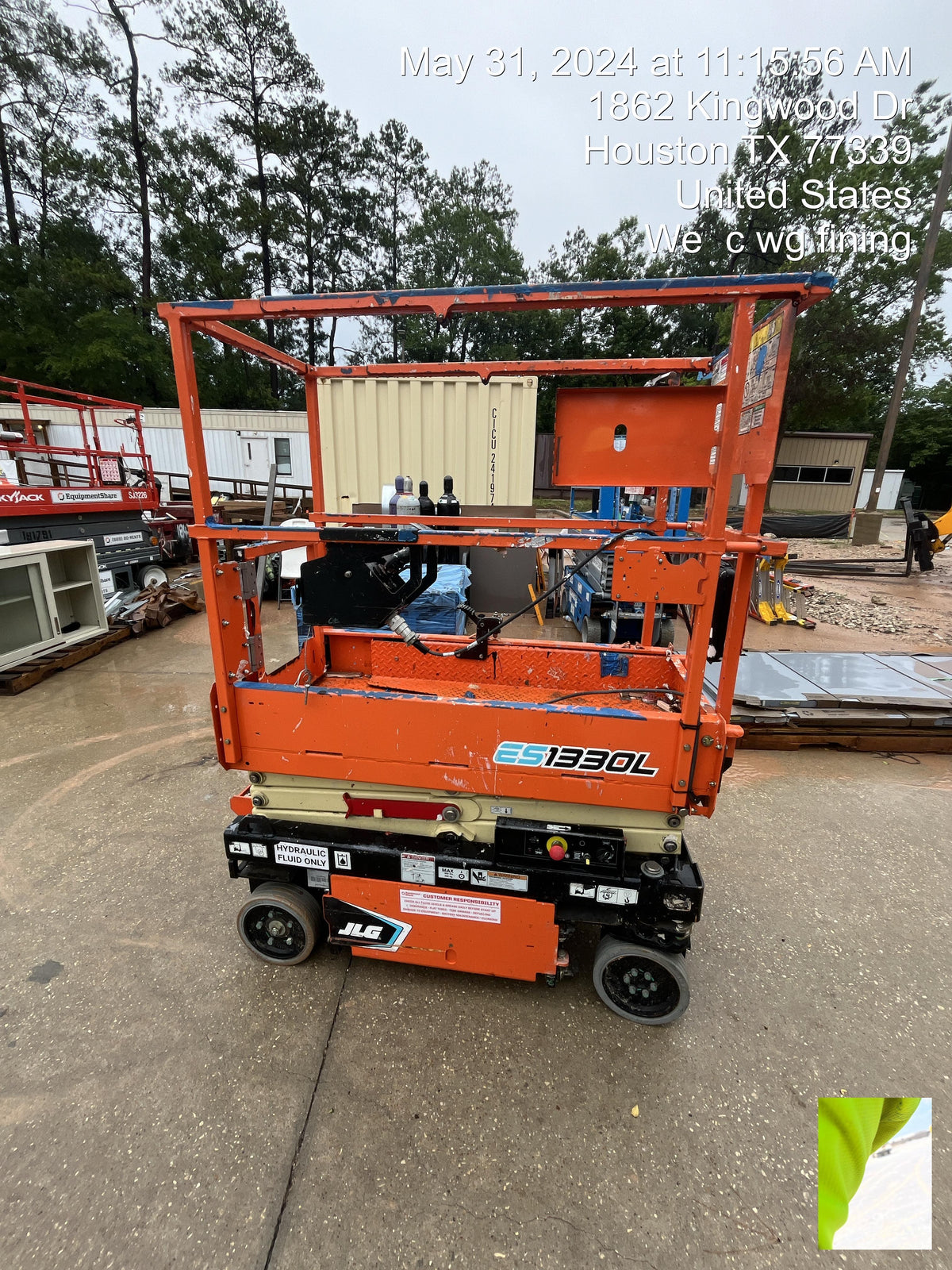 2021 JLG ES1330L