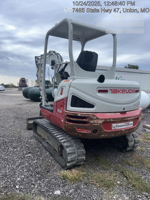 2019 Takeuchi TB240 Takeuchi TB240 Canopy w/Rubber Tracks, Auxiliary Hydraulics, Manual QC, Hydraulic Thumb, 12/18/24" Buckets