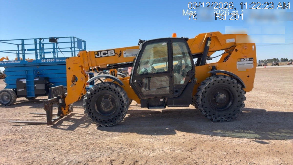 2019 JCB 509-42 JCB 509-42 Enclosed Cab, 74 HP, Solid Tires, Worklights, Beacon, Aux Hydraulics, Lifting Eye