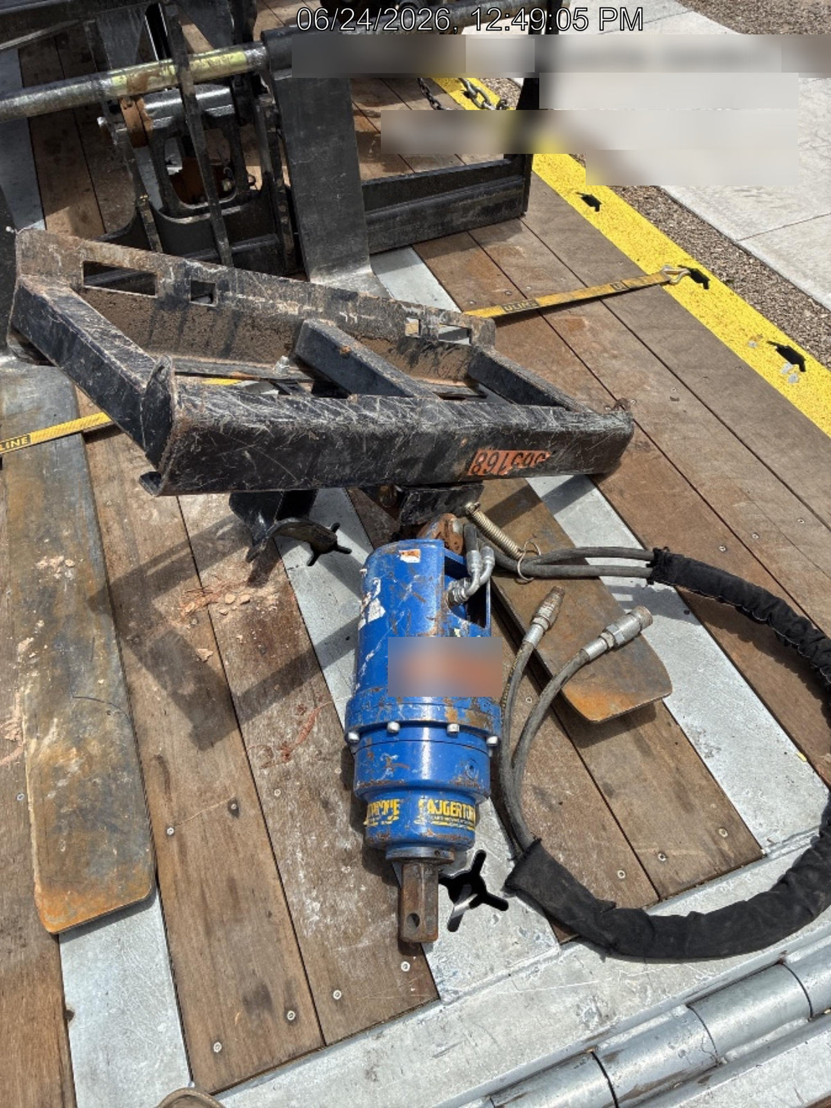 2023 AUGER TORQUE 3300-30