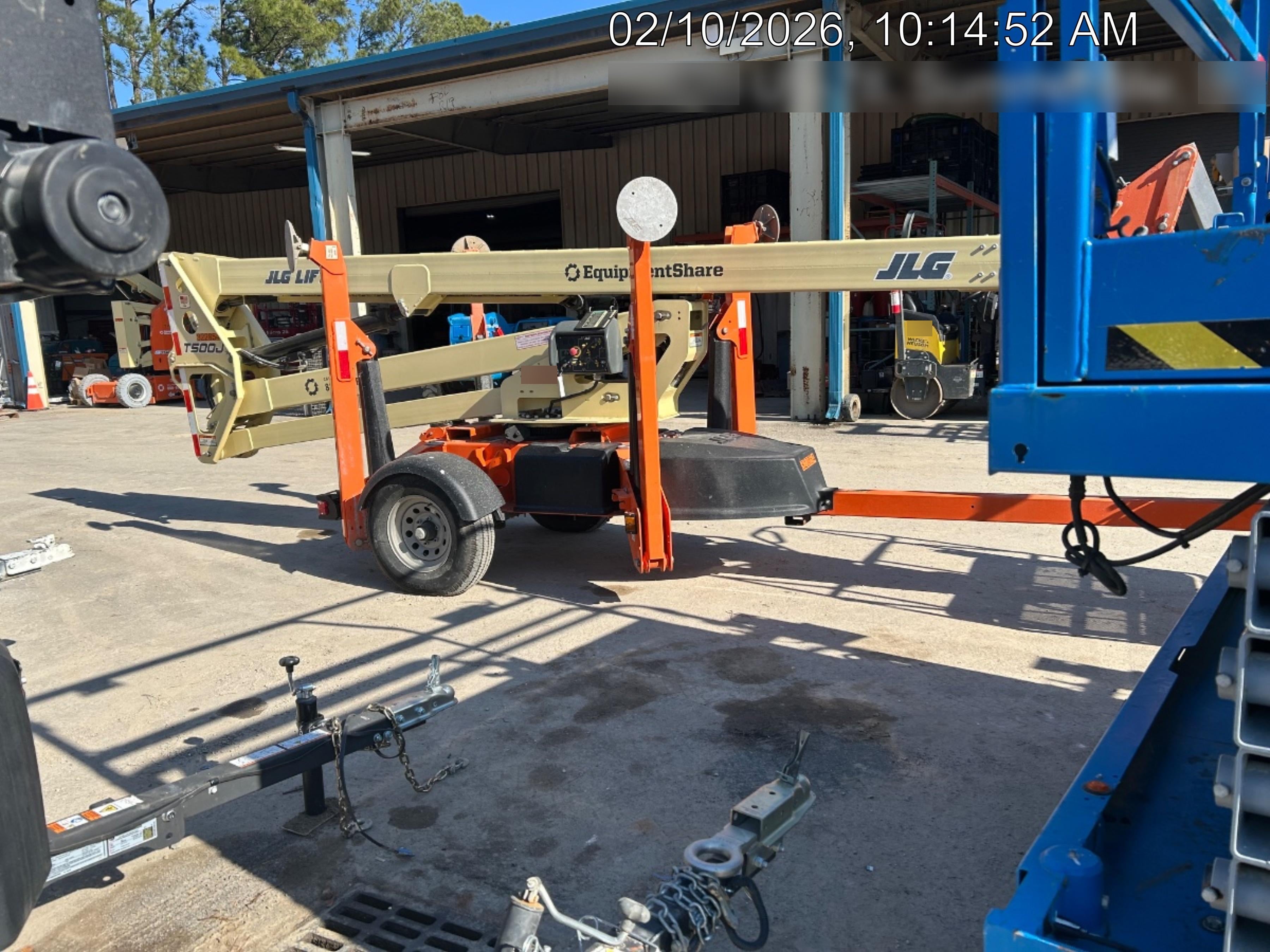 2023 JLG T500J