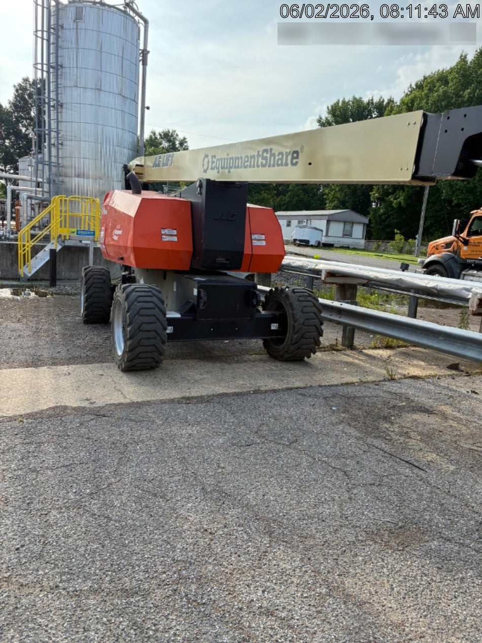 2025 JLG 800AJ