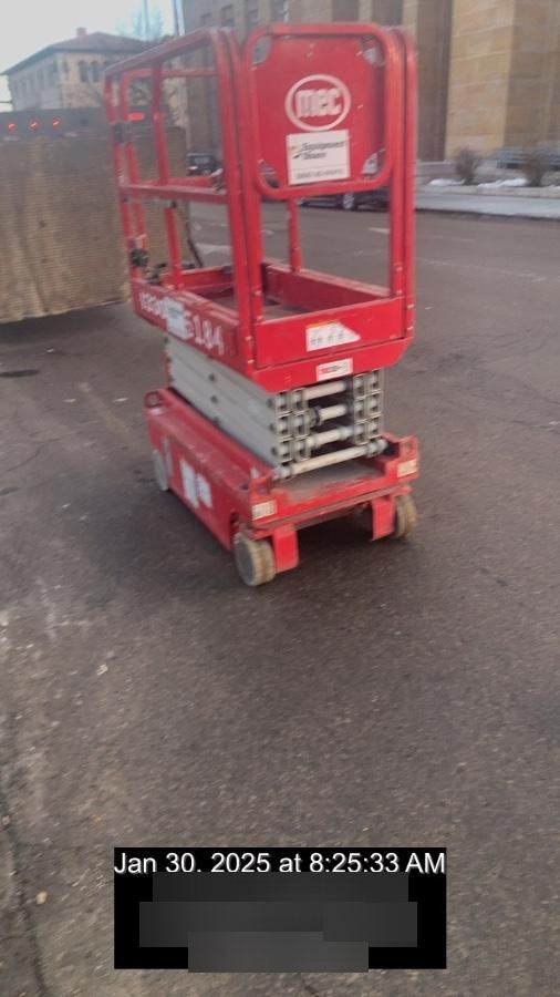 2017 MEC 1330SE 13' Scissor Lift w/2 Year Extended Full Warranty