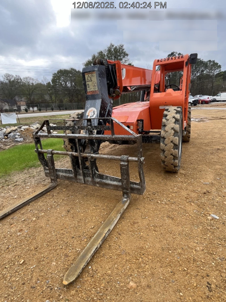 2019 Skytrak 6036 Canopy, Solid Tires, LED Work Lights, Beacon