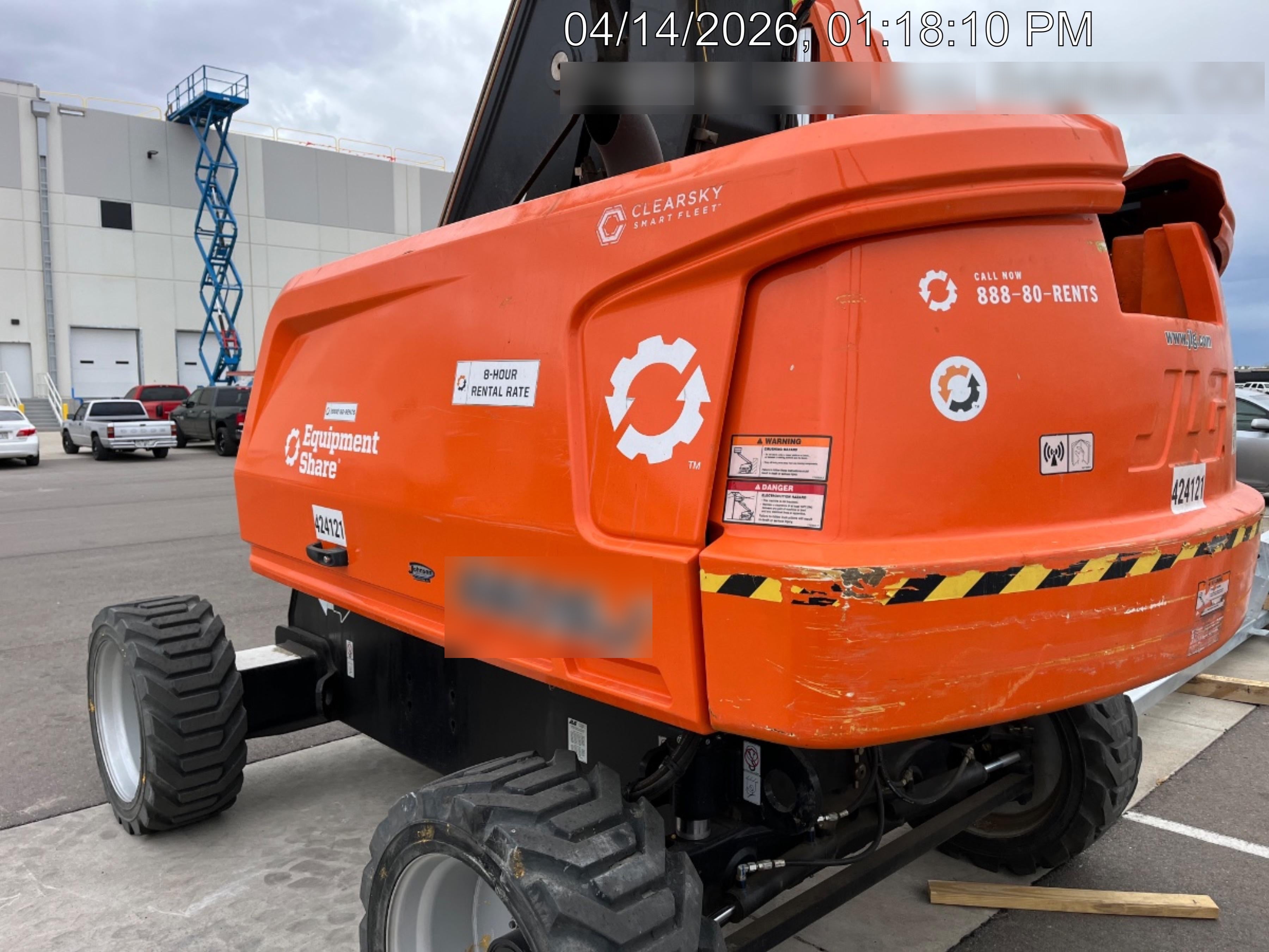 2024 JLG 660SJ