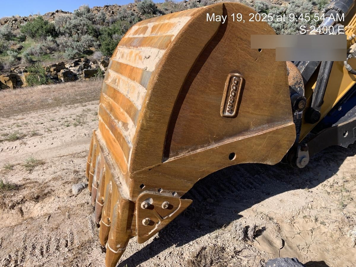 2020 DOOSAN Doosan 60" Bucket