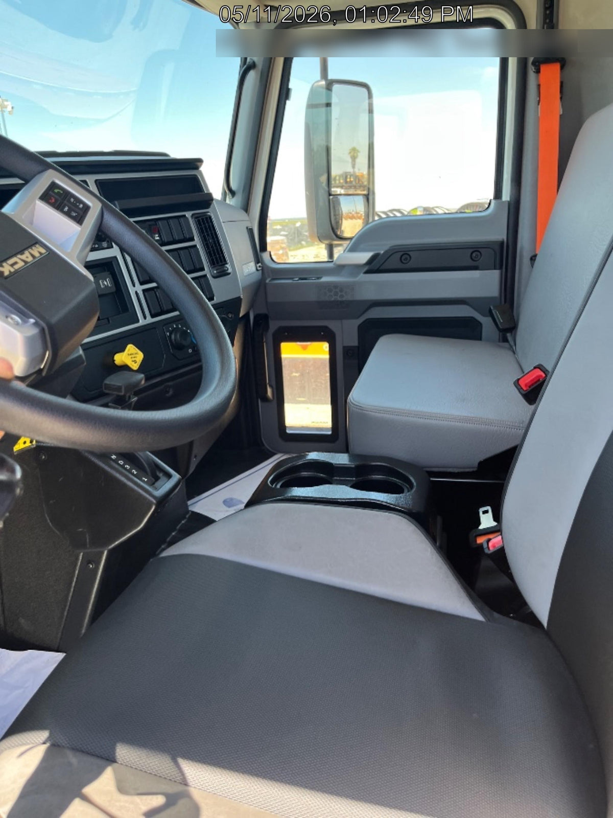 2026 MACK MD742 - Stake Bed Liftgate Reg Cab Diesel