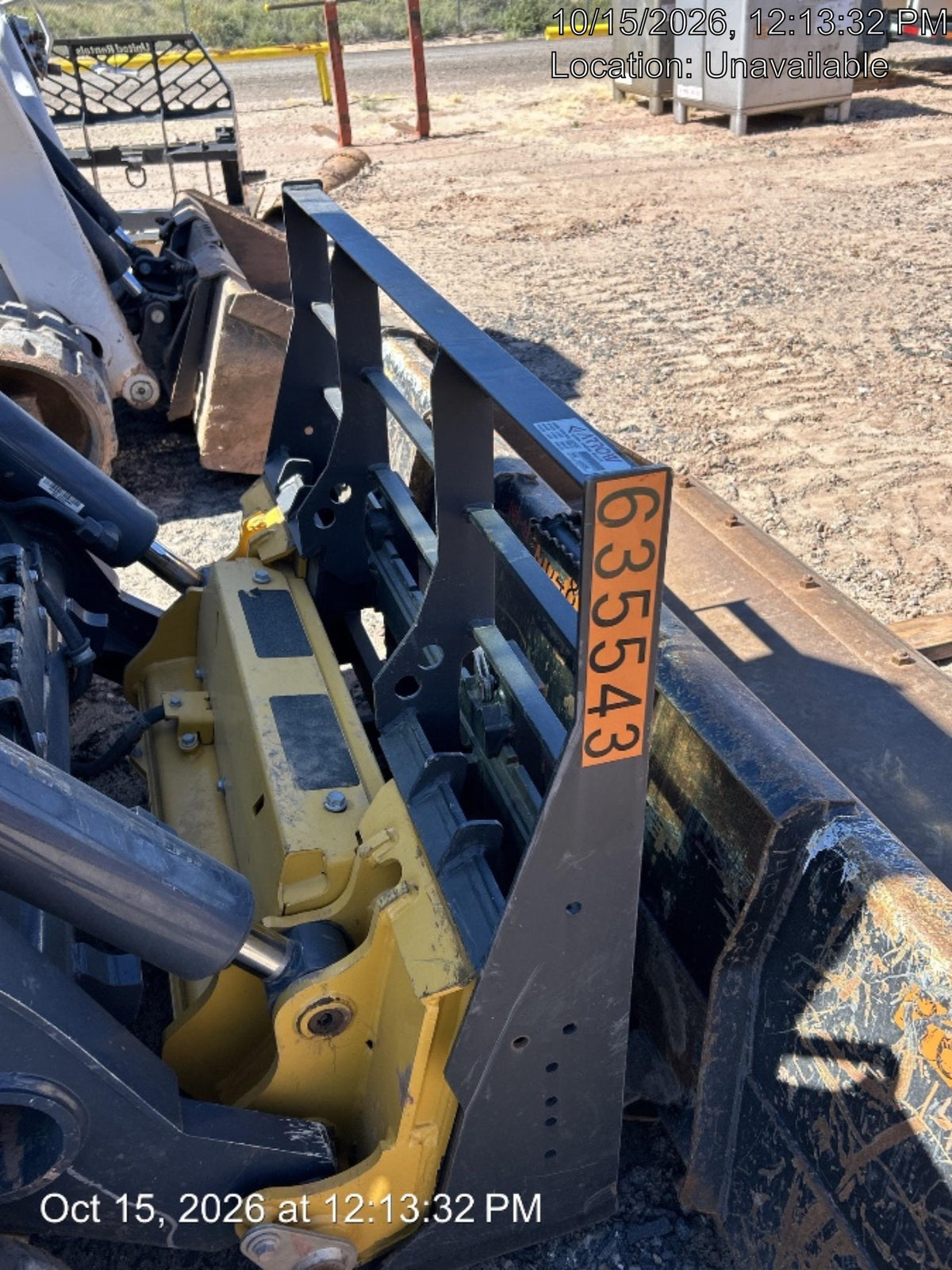 2025 ARROW MATERIAL HANDLING 72" Pallet Forks - Arrow