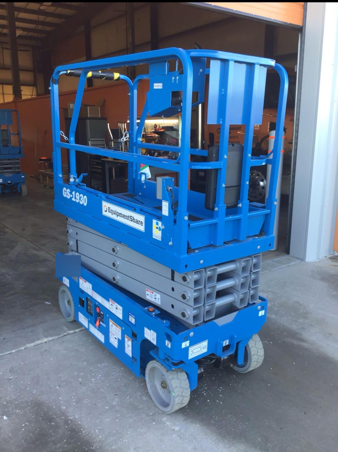 2019 Genie GS-1930 Fixed Rails with Chain Entry