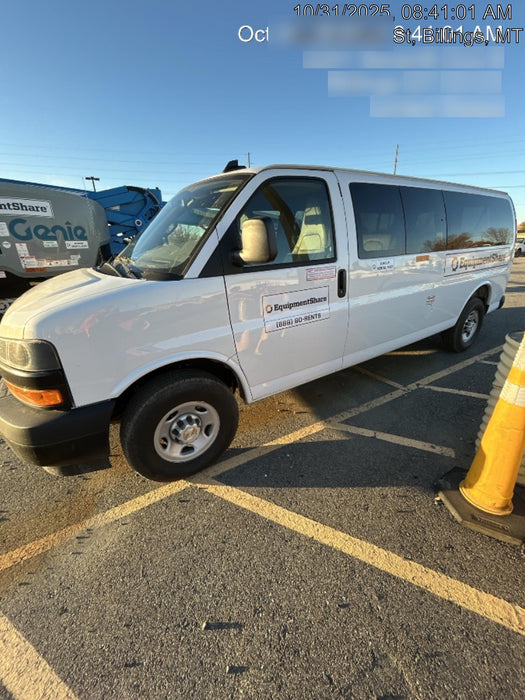 2025 CHEVROLET Express Van - Rental