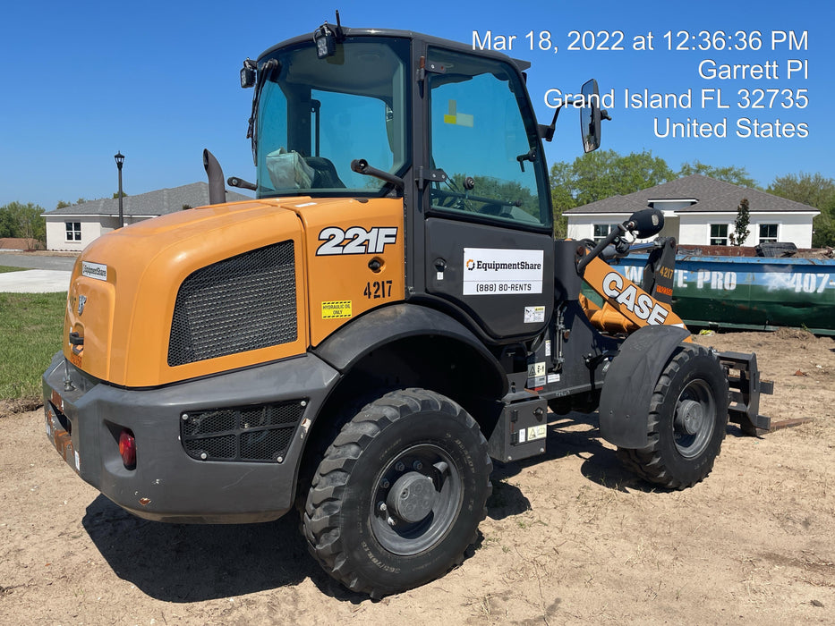 2018 Case 221F AC CAB COMPACT WHEEL LOADER 1.3-1.57 CUYD