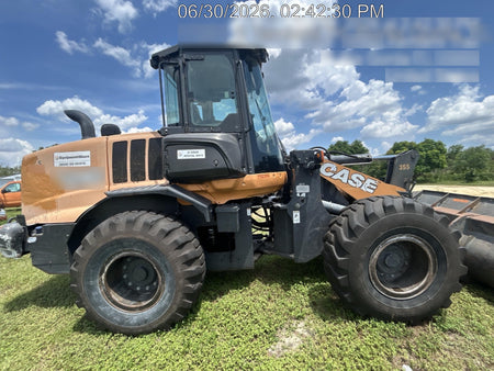 2018 CASE 621G