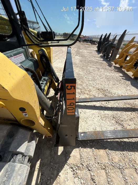 2025 ARROW MATERIAL HANDLING F5100CB - 72"