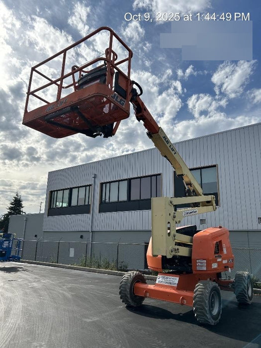 2019 JLG 450AJ