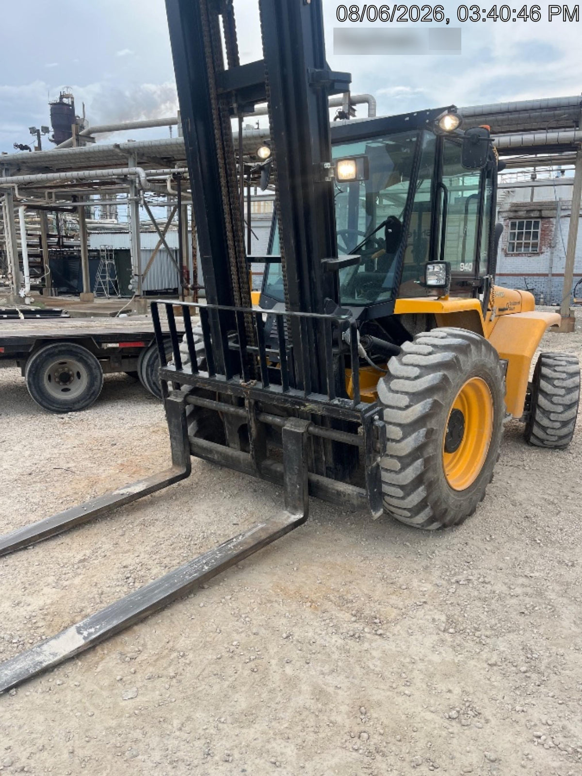 2025 JCB 940-4