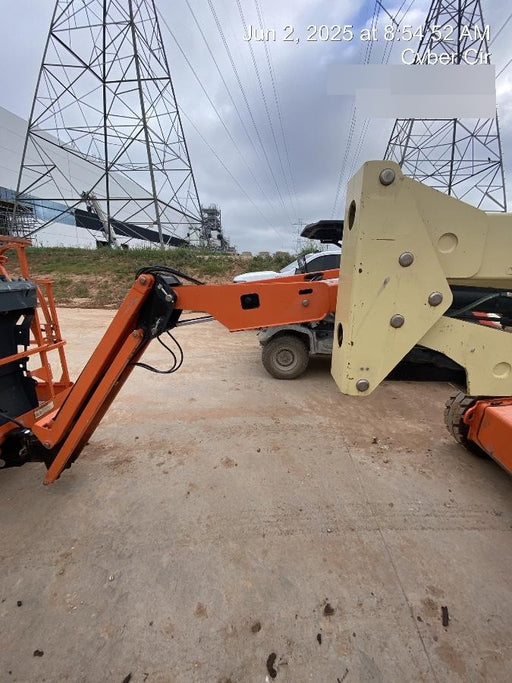 2019 JLG E450AJ