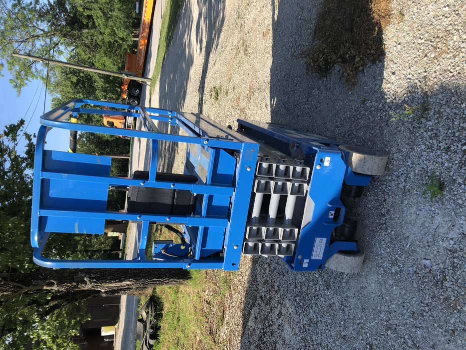 2019 Genie GS-1930 Fixed Rails with Chain Entry