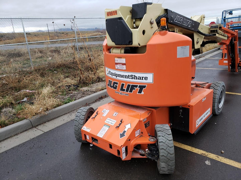 2019 JLG E400AJPN