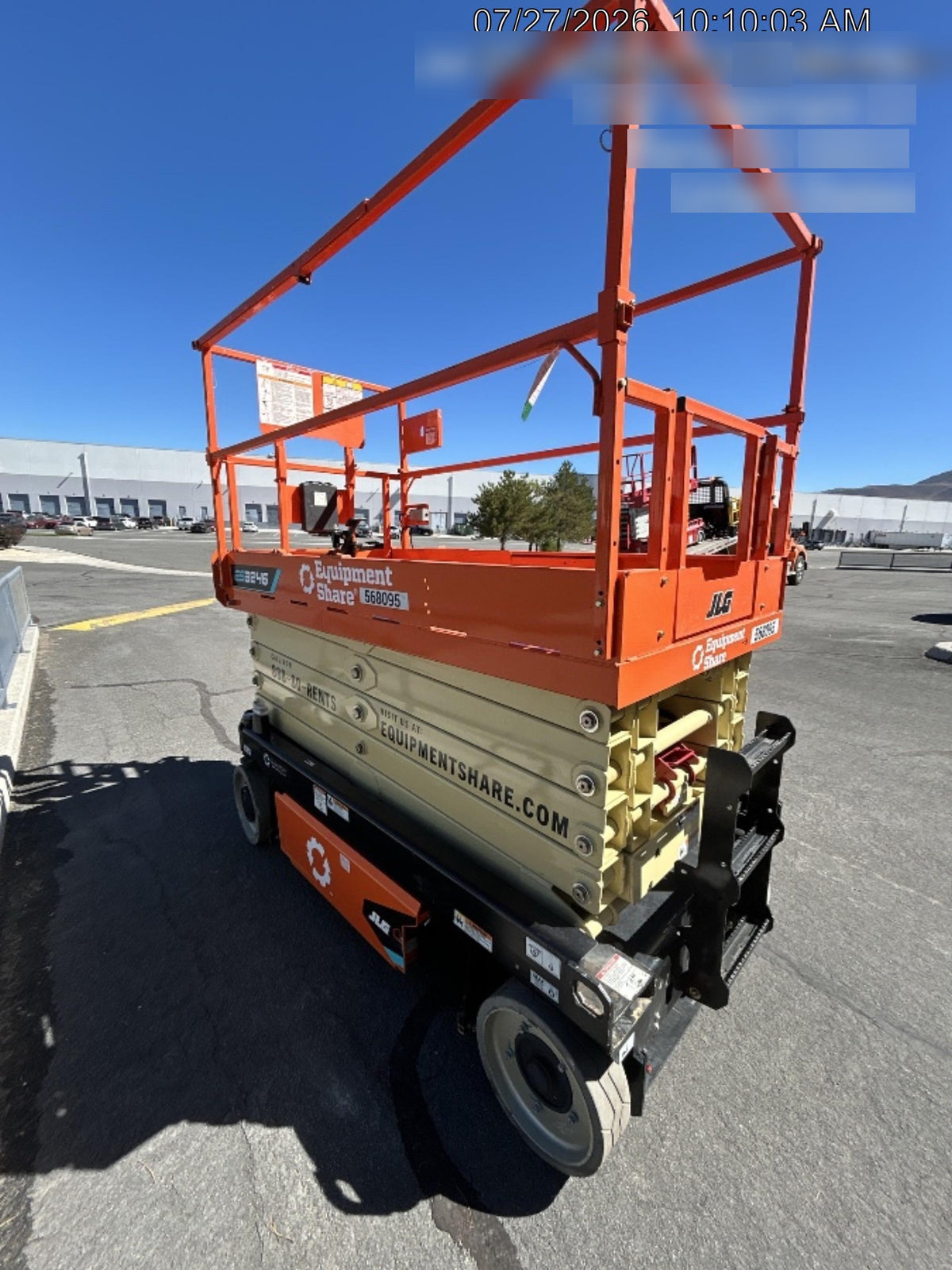 2025 JLG ES3246