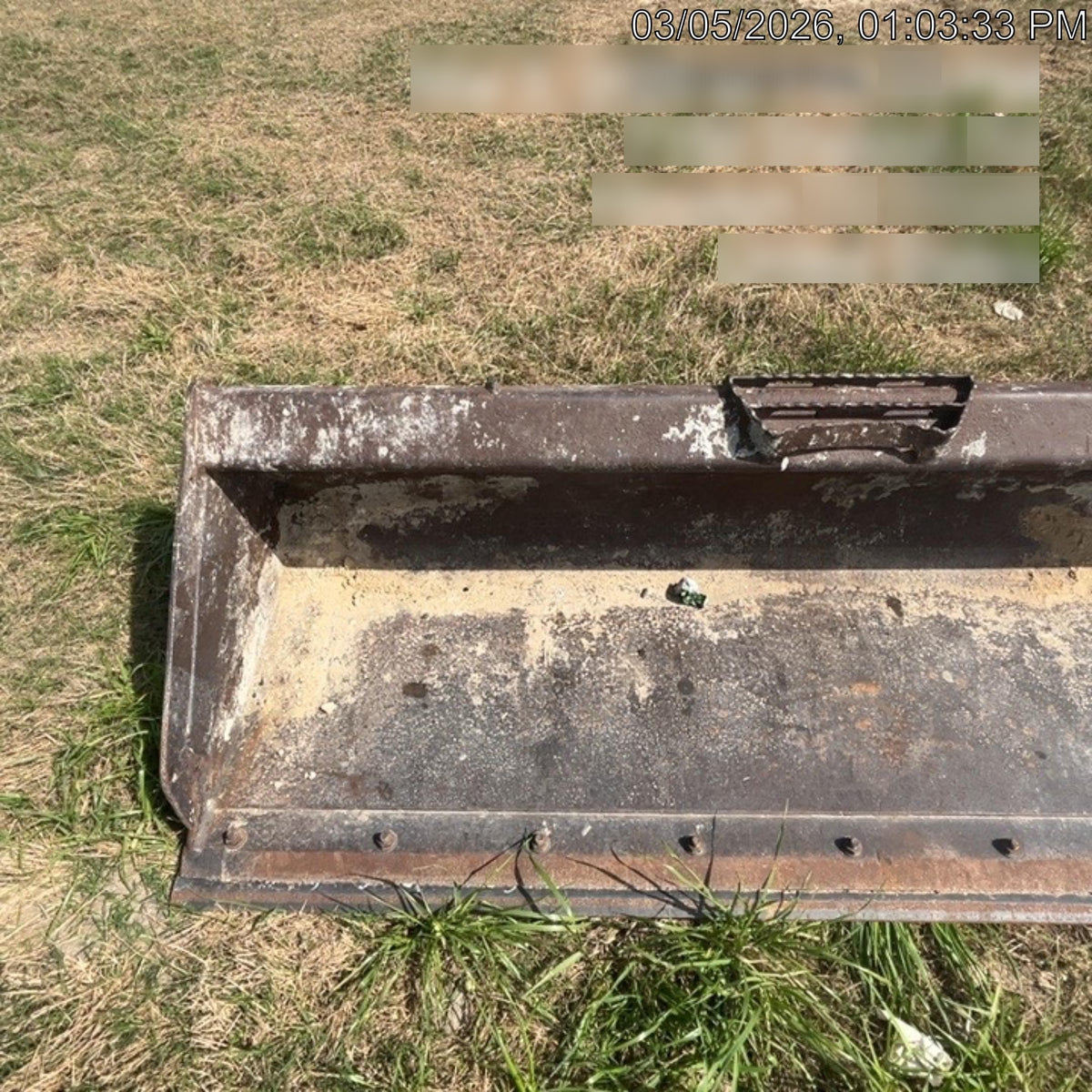 2019 Takeuchi TL8 Cab, Heat/AC, Defroster, 15" Wide Rubber Tracks, Back-up Alarm, Front & Rear Working Lights, Auxiliary Hydraulics, Two-Speed Travel, Electronic Monitoring System, Hydraulic Universal Quick Hitch 76" HD Dirt Bucket with 8 Teeth, 20.3 cubic feet Capacity