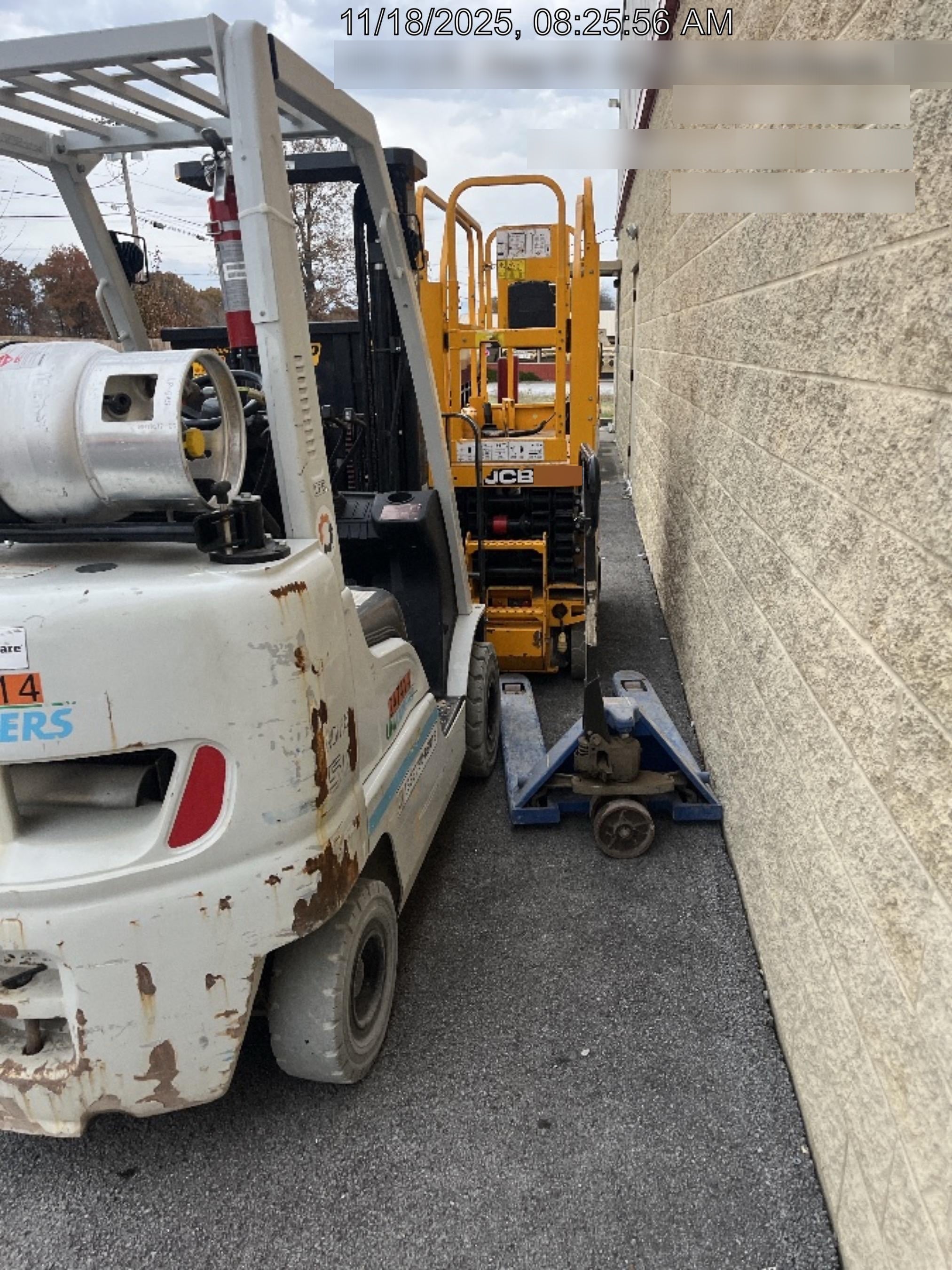 2022 MIGHTY LIFT M77