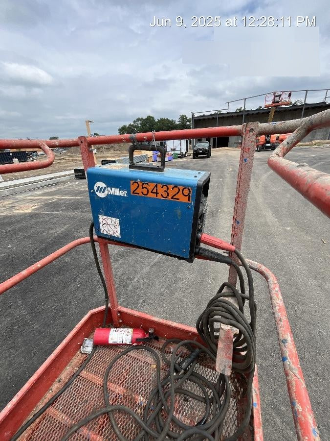 2022 MILLER ELECTRIC CST-280