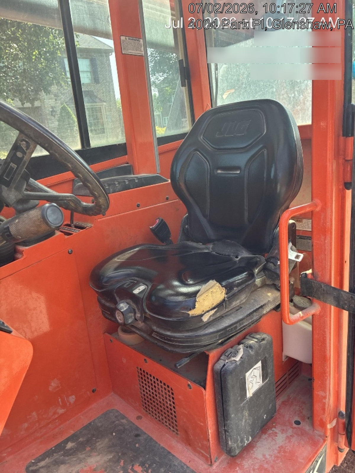 2020 SKYTRAK 8042