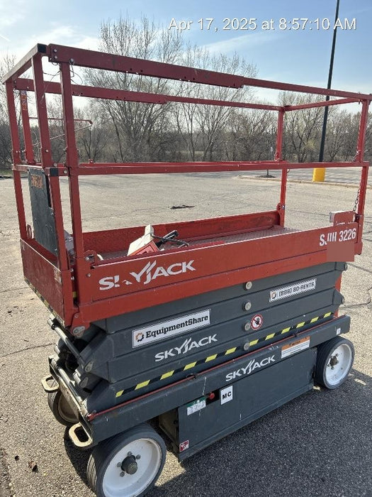 2017 Skyjack SJIII-3226 Standard Rental Specs