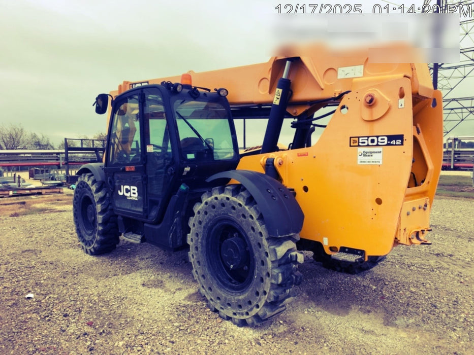 2020 JCB 509-42 Cab/Heat/Air, Solid Tires, Work Lights, Beacon, Aux Hydraulics, Back up Alarm, Lifting Eye, ES Decals