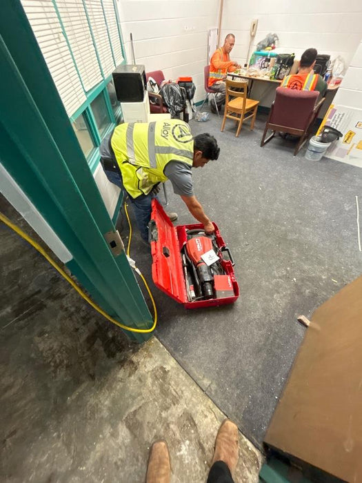 2021 HILTI TE 1000-AVR