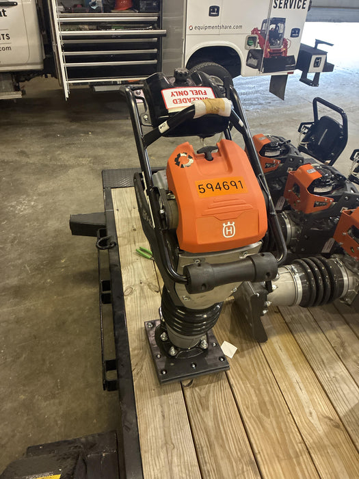 2025 HUSQVARNA LT6005