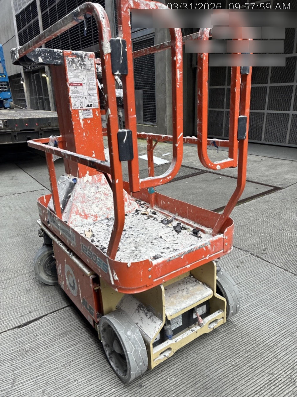 2024 JLG 1230ES