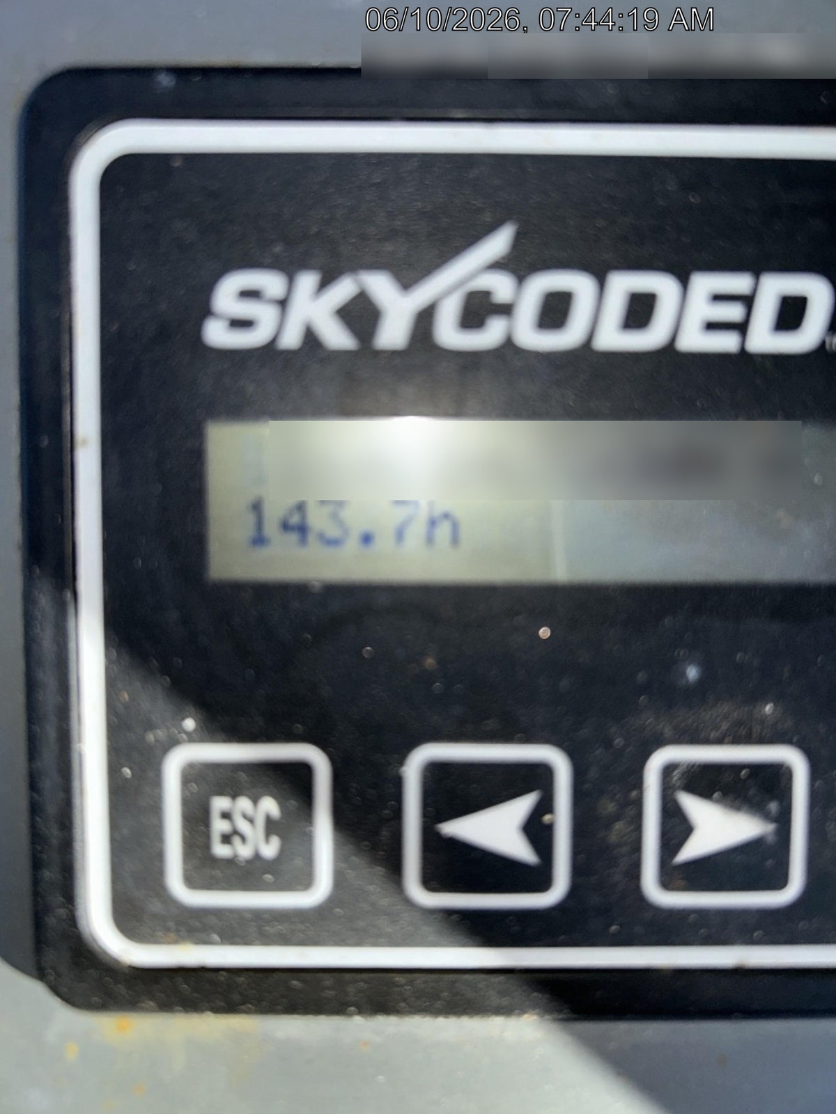2020 Skyjack SJIII-3219 Solid NM Tires, Half height spring hinged entry gate, Dual Beacons, 800W Inverter